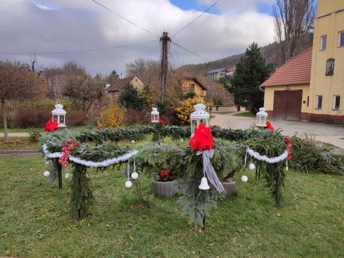 Adventný veniec